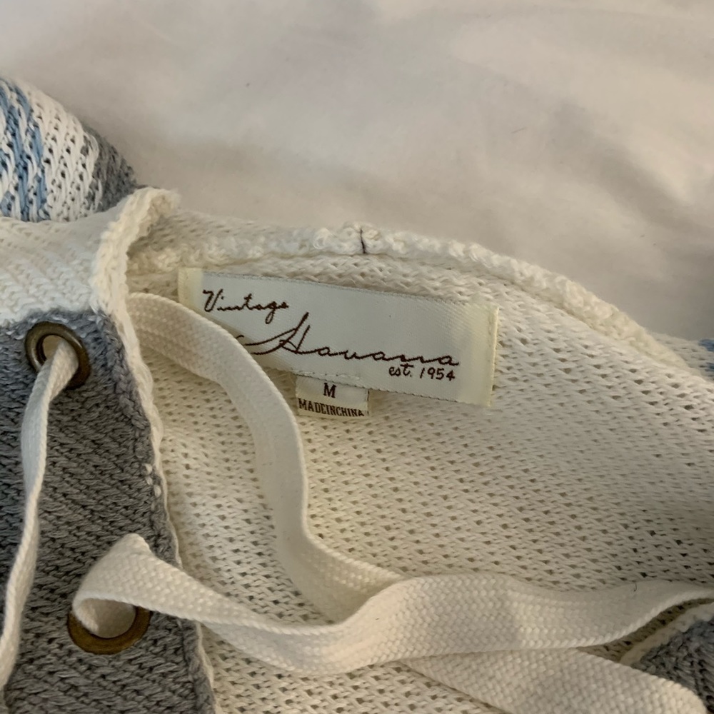 Pullover - Picture 4 of 4